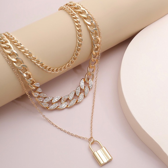 Gold Unisex Multilayer Padlock Chain Necklace - Picture 3 of 8